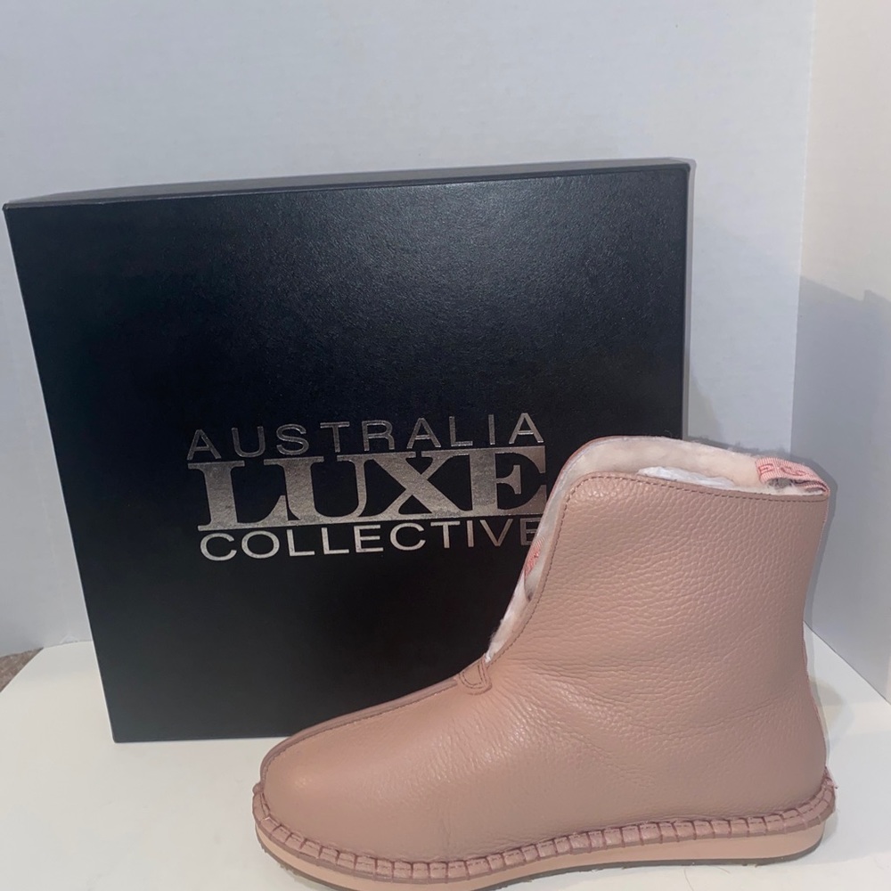 Australia, lux collective booty or slipper